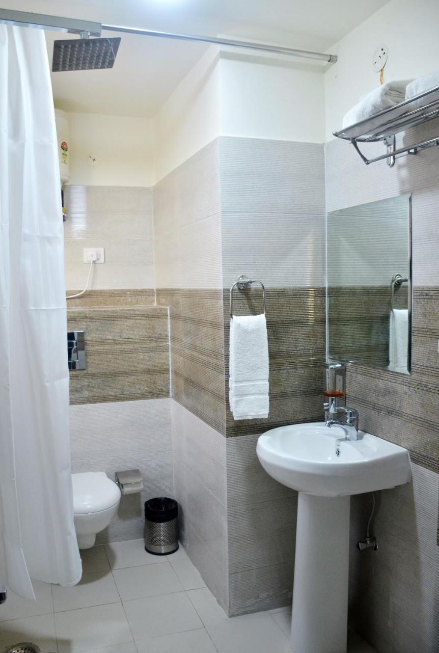 Hotel Istana Inn - A Luxury Stay Dźajpur Zewnętrze zdjęcie