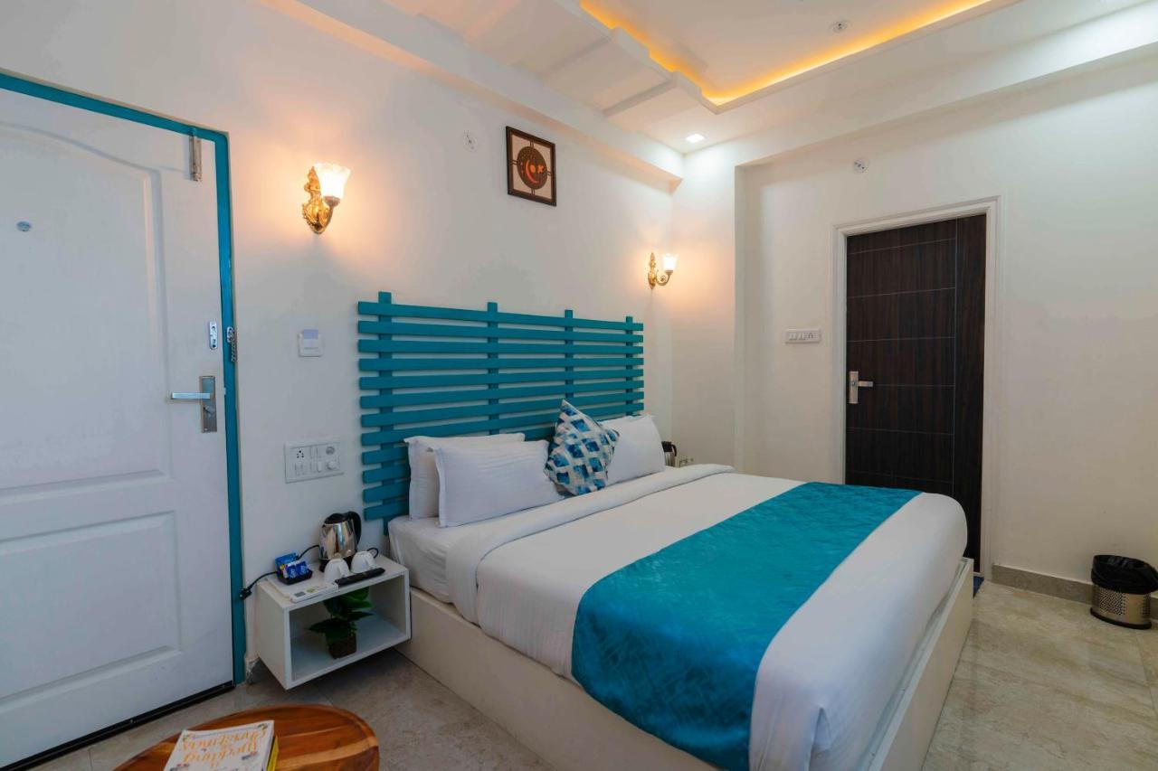 Hotel Istana Inn - A Luxury Stay Dźajpur Zewnętrze zdjęcie